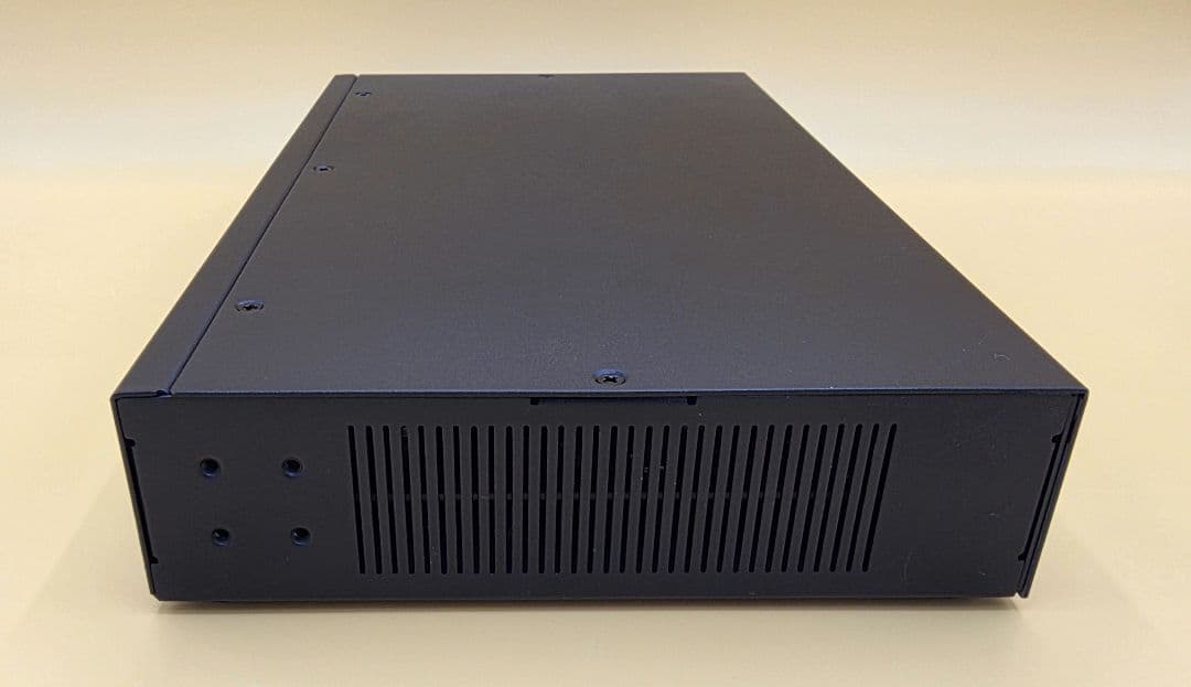 ELECOM 10G対応 L2スマートスイッチ EHB-SX2B08F ②