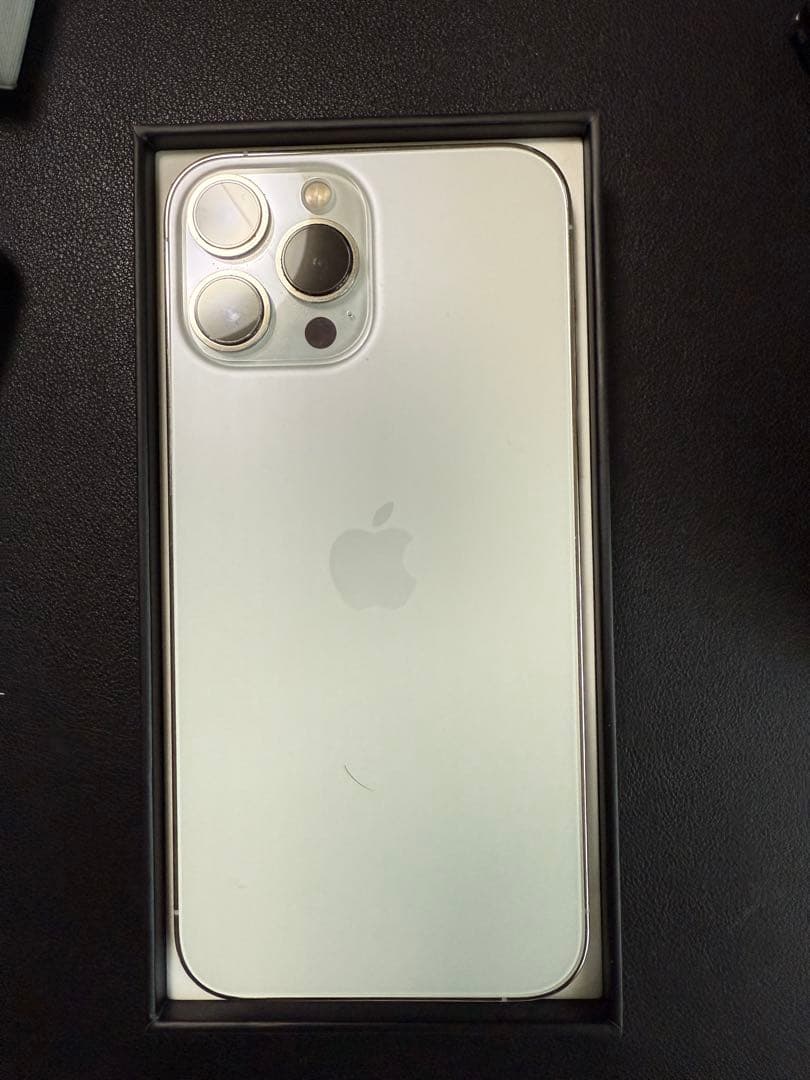 iPhone 13 Pro シルバー 本体 充電ケーブル付き