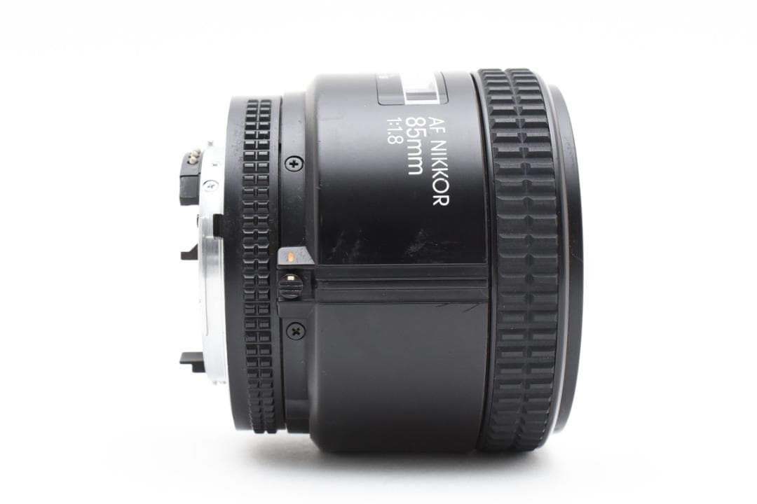 ニコン　Nikon AF NIKKOR 85mm F1.8
