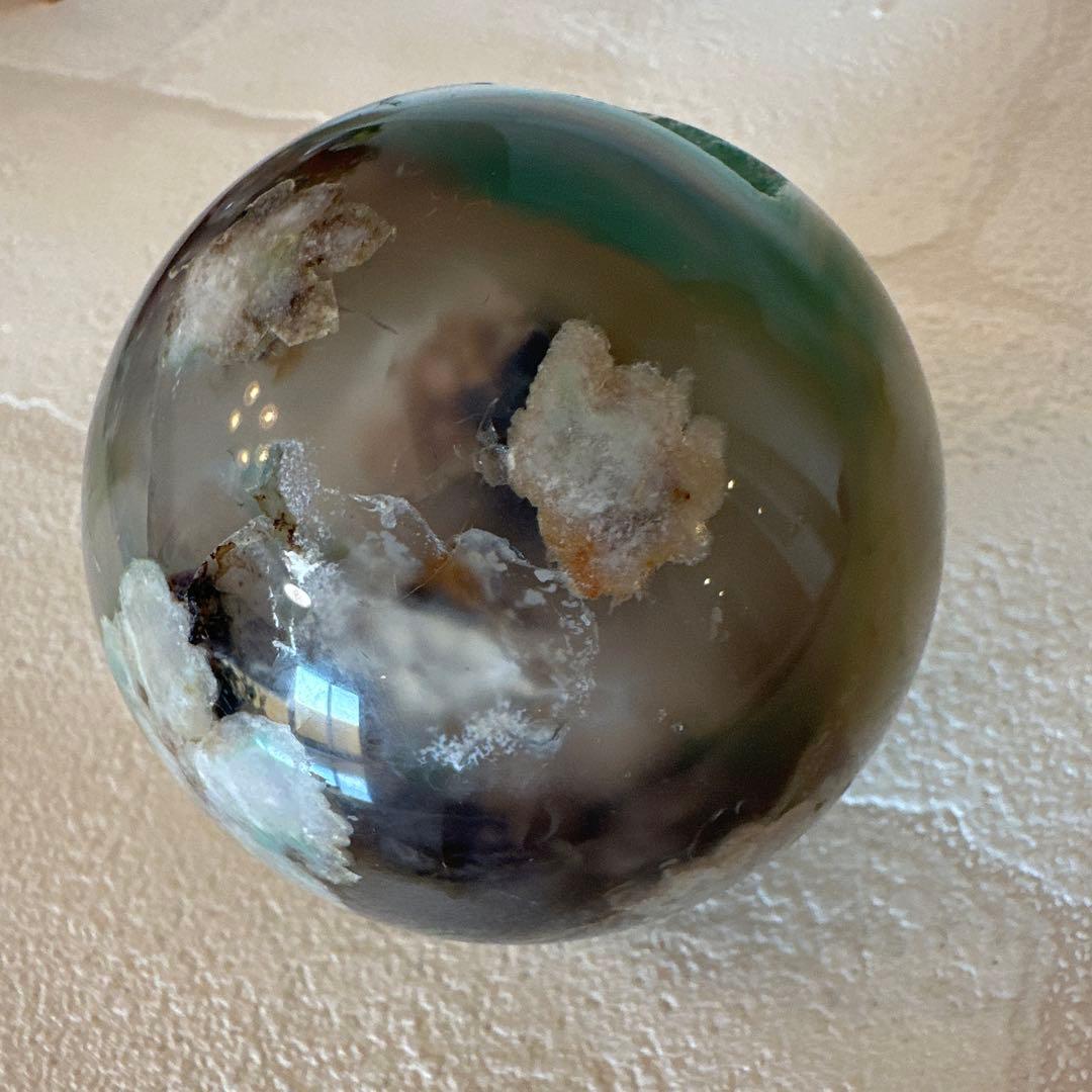 希少　グリーンフラワーアゲート　スフィア　大きめサイズ　丸玉　天然石