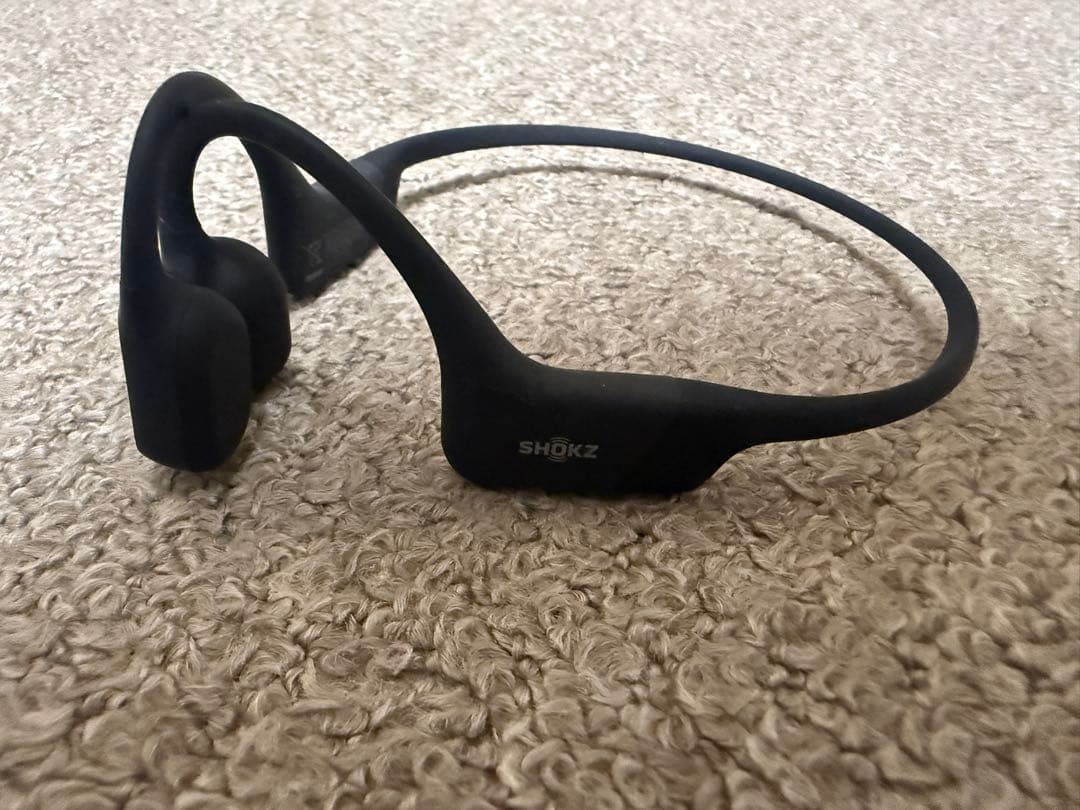 SHOKZ 骨伝導イヤホン ブラック 本体