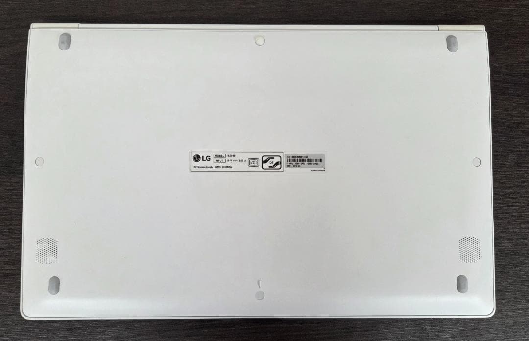 LG gram 15インチ/ i5 / 16Gb / 512Gb / オフィス