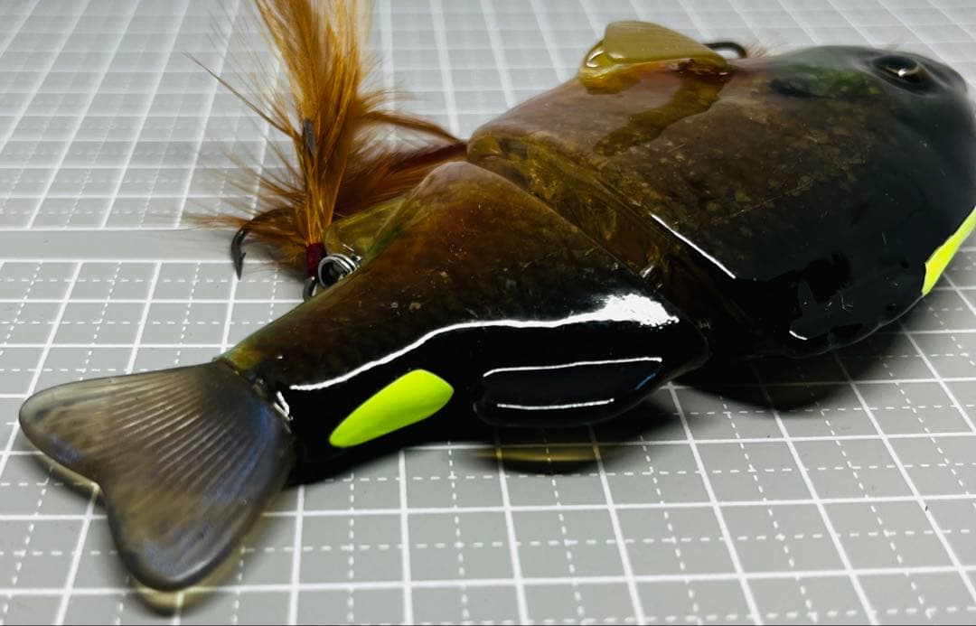 フレッシュベイトルアーズ　ブルーシュータージュニア　ブルーギル　魚皮