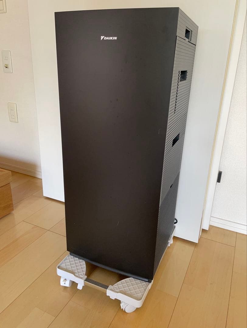 ダイキン 加湿空気清浄機 ハイグレードタイプ　MCK70Y ブラック2023年製