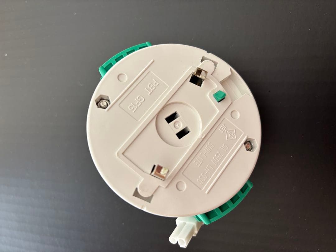 popIn Aladdin2プロジェクター【ジャンク品】【中古品】【ドット抜け】