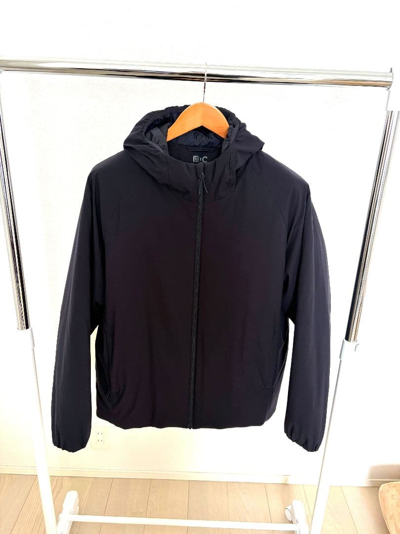 【着用１回のみ】【完売品】ユニクロC パフテックパーカ L ネイビー