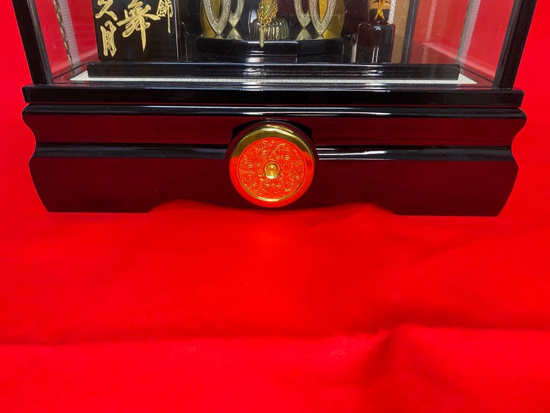 東京久月　家紋付破魔弓ガラスケース１５号・間口約３7×奥行約２８×高さ約５７㎝