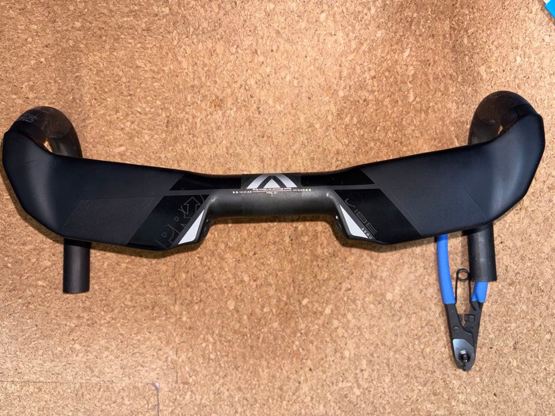 シマノ　プロ　エアロ　カーボン　ハンドルバー