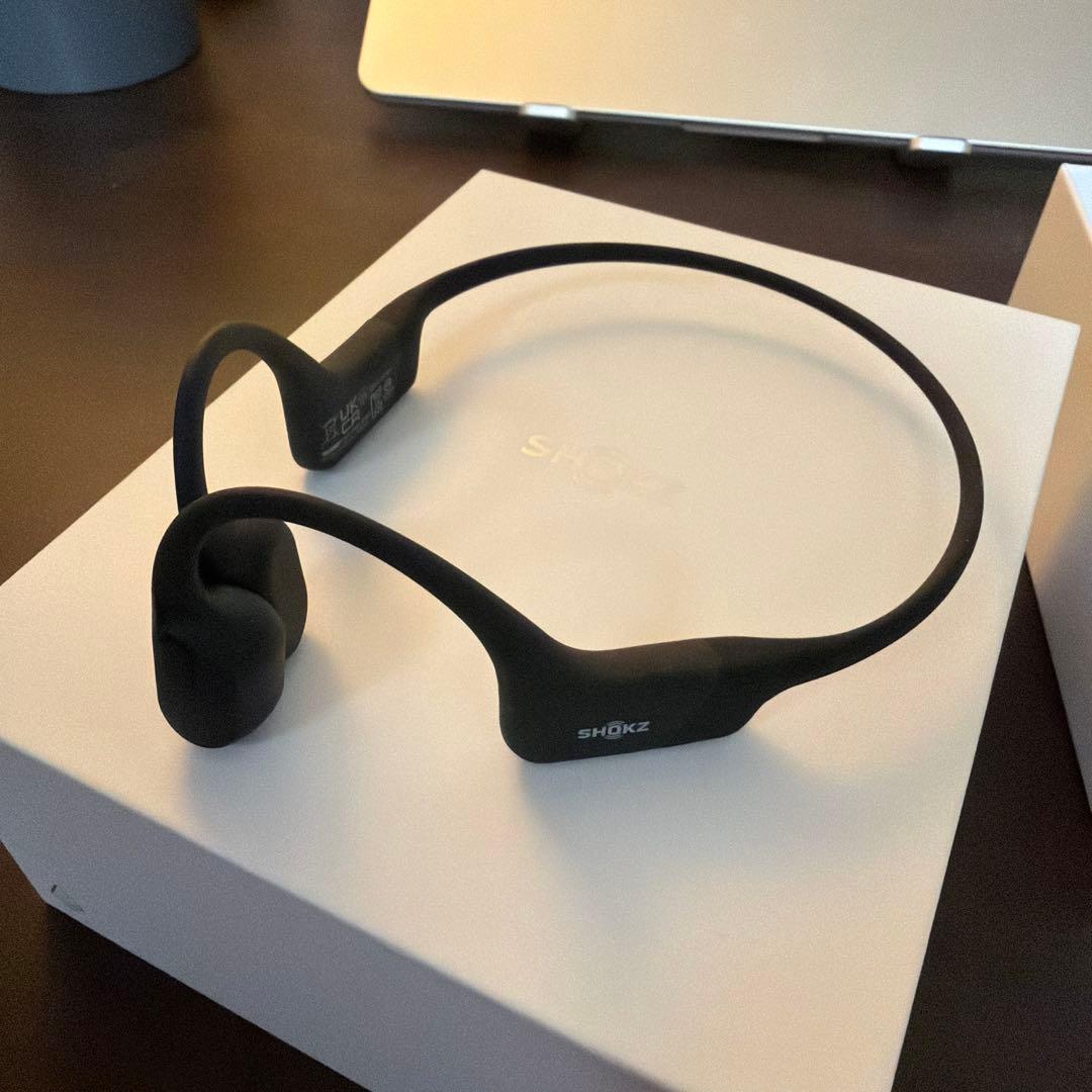 Shokz OpenRun ブラック 骨伝導イヤホン 美品