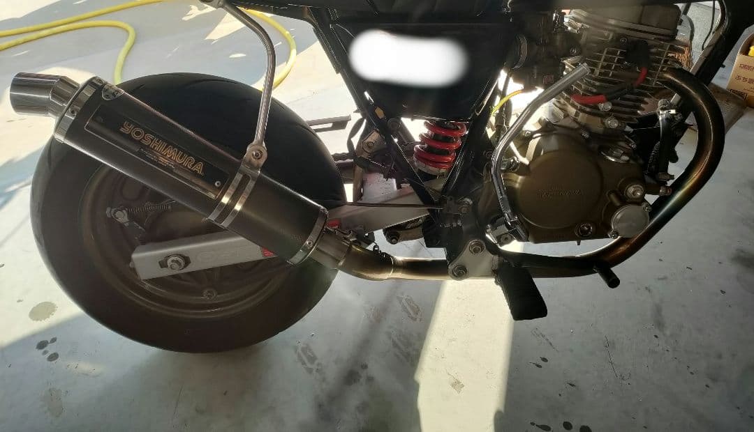 エイプ100 ヨシムラマフラー　ステー付