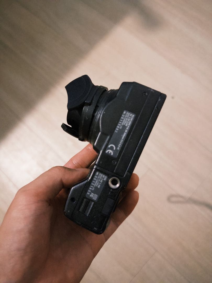 ※ aky2131 　RICOH GXR コンパクトデジタルカメラ P10