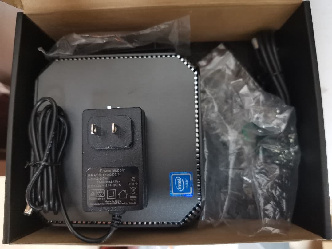 ミニPC NIPOGI mini PC n100