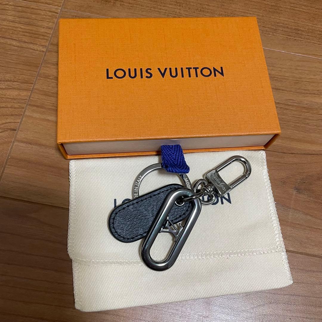 新品未使用　LOUIS VUITTON キーホルダー キーリングM00927