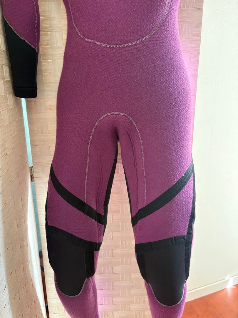 O'NEILL セミドライ バックジップ 5×3 mm MSサイズ