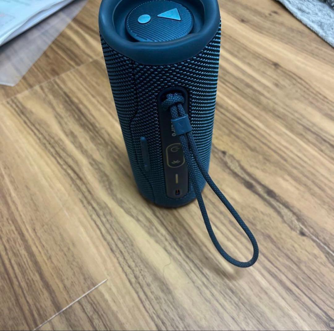JBL flip6 ダークブルー