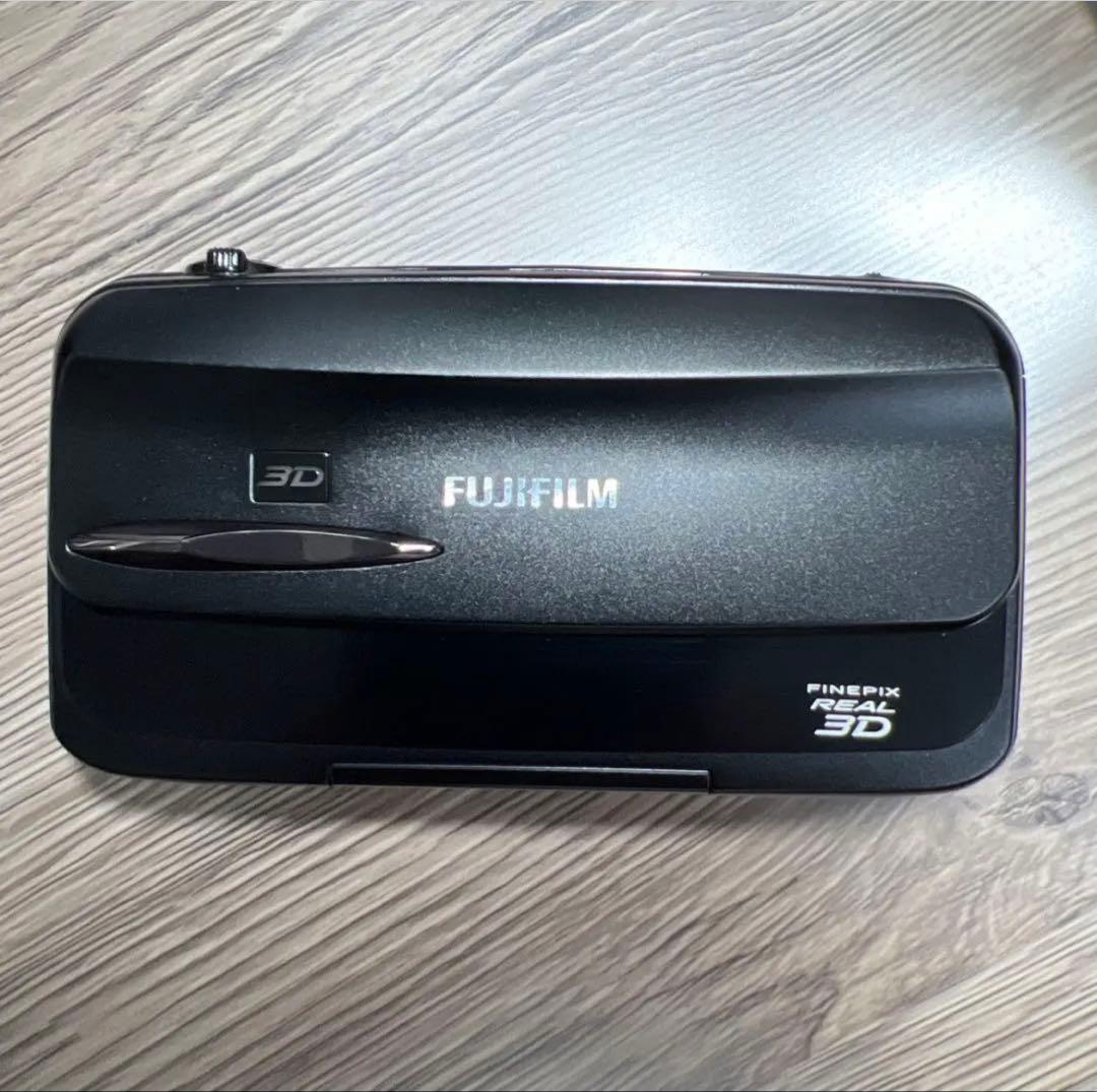 FUJIFILM REAL 3Dカメラ 32GB SDカード付 【動画機能不可】