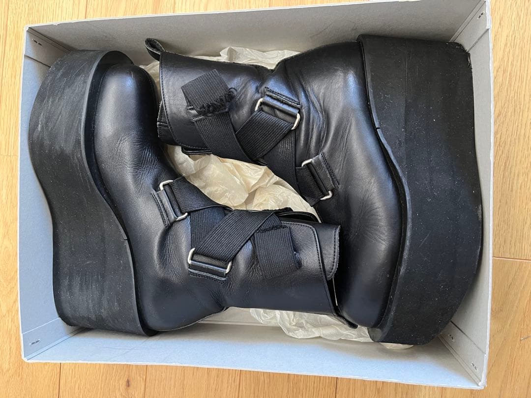 コージクガ バーコード SAINT TROPEZ レディース M 箱付き