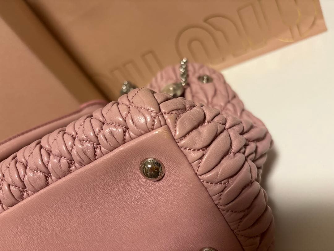 miumiu ナッパクリスタル バッグ ピンク