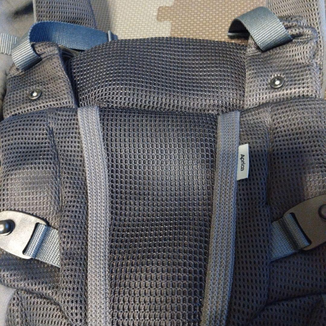 【値下げ】Aprica Laclis 抱っこ紐 ダークグレー ラクリス