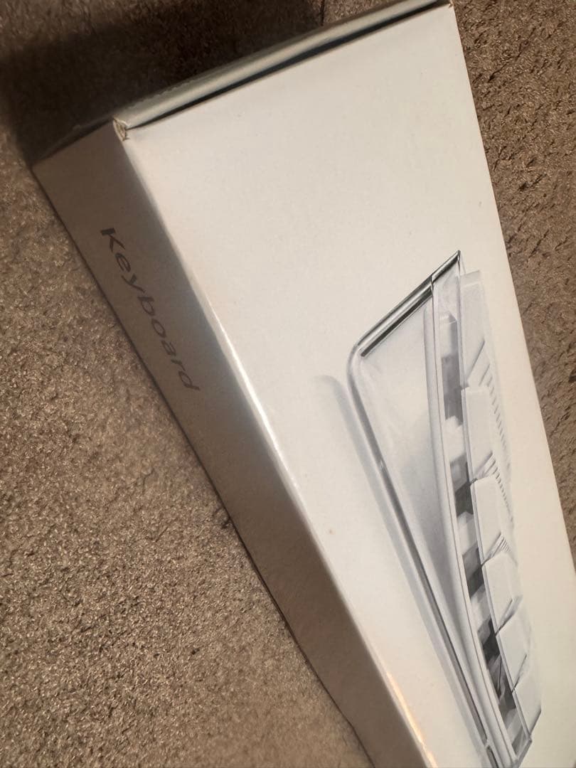 Apple アップル 純正 キーボード M9034J/A ホワイト 新品　未開封