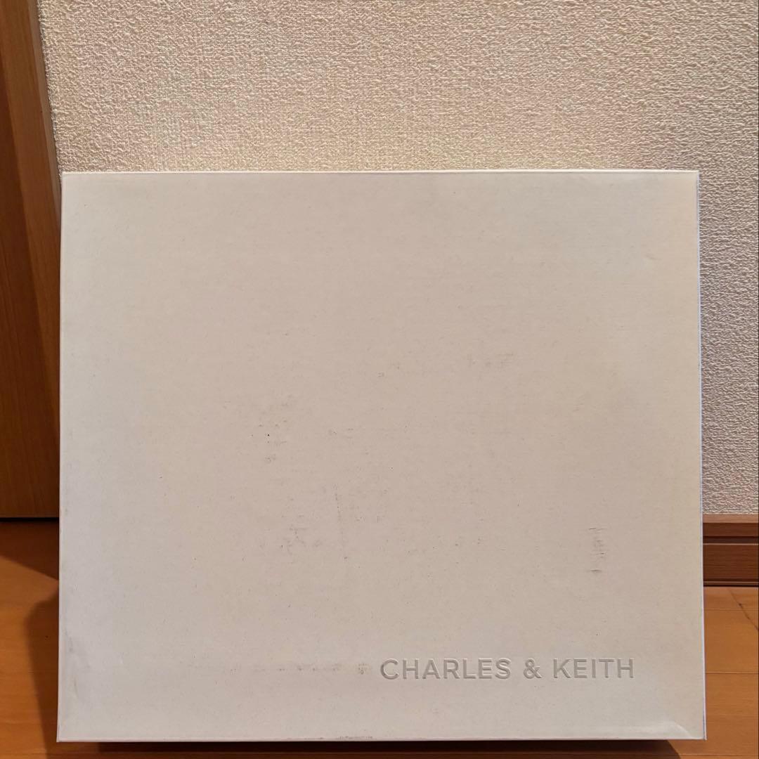 CHARLES & KEITH サイドジップアンクルブーツ black