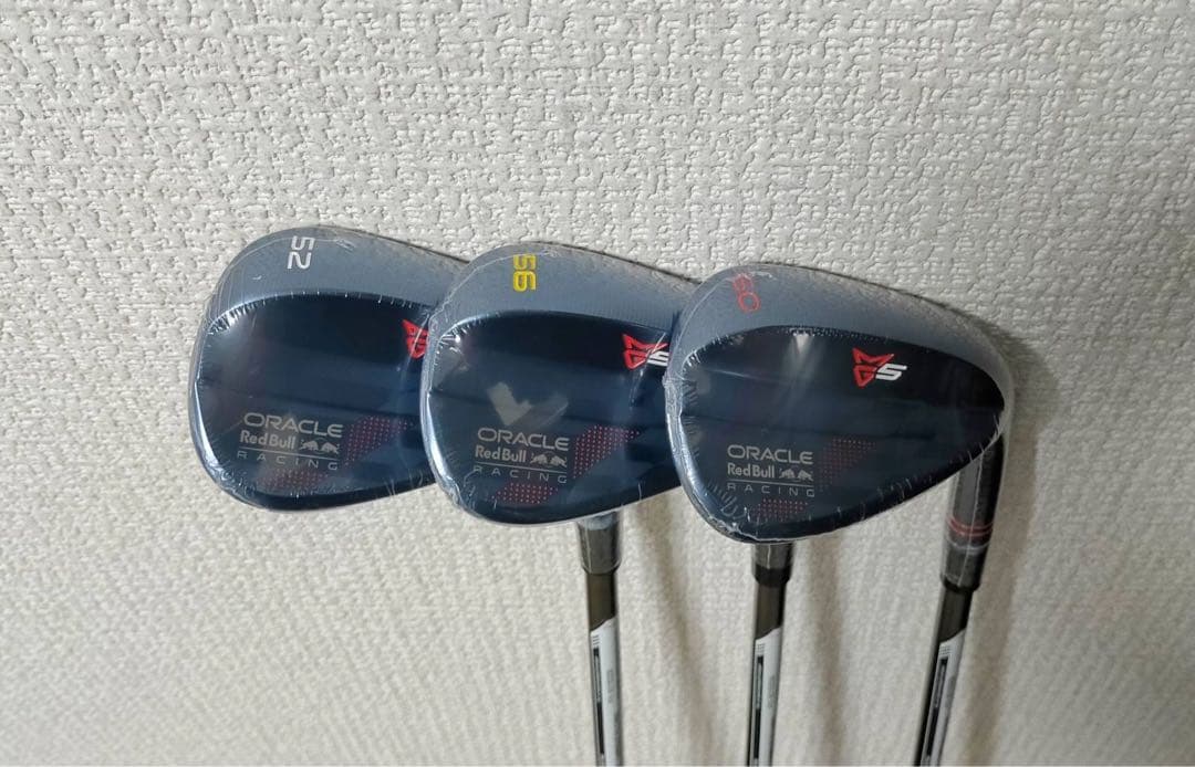 新品 テーラーメイド レッドブル 限定コラボ ウェッジ 52、56、60度 3本