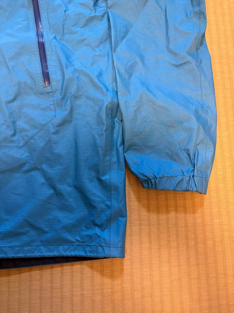 モンベル　ゴアテックスジャケット　ブルー、L 綺麗な状態です。