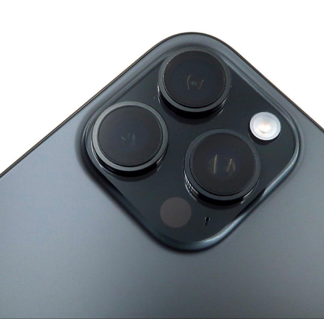Apple iPhone 16Pro Max 1TB ブラックチタニウム 極美品