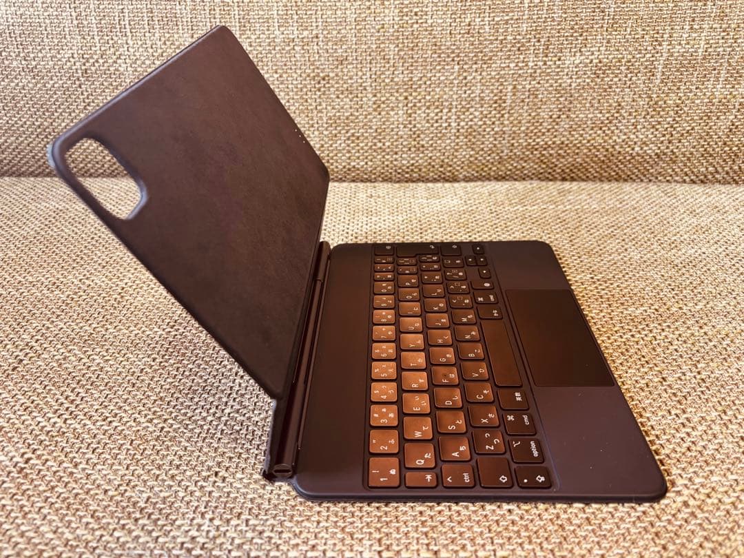 iPad Pro 11 マジックキーボード(日本配列)