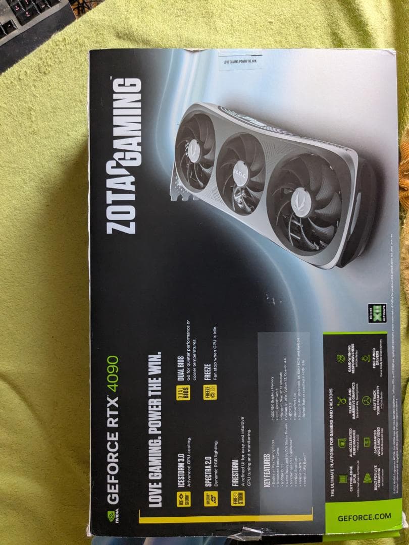 ZOTAC RTX4090 trinityジャンク品（動作はします）くんちゃみ様