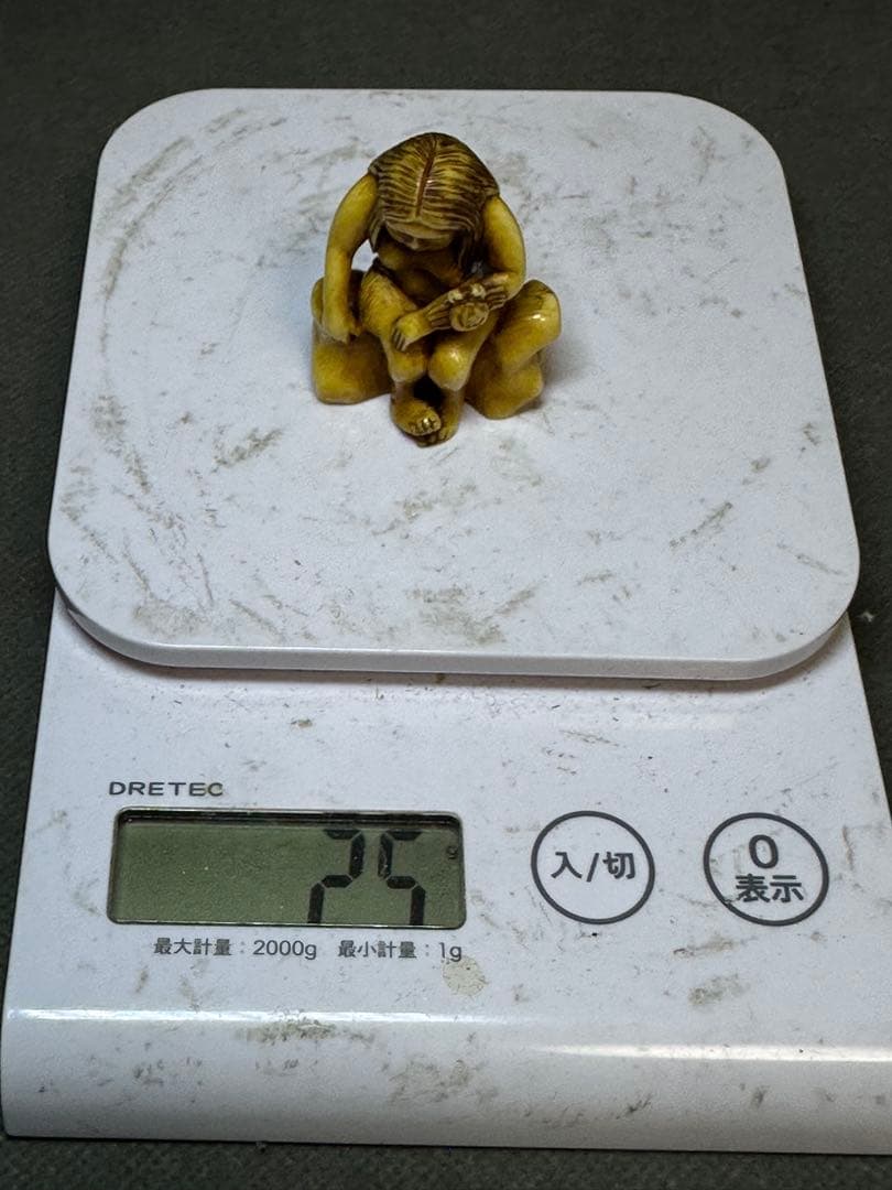 極上　根付　海女　天然素材　アンティーク　和彫　置物　骨董　飾り物　古美術品