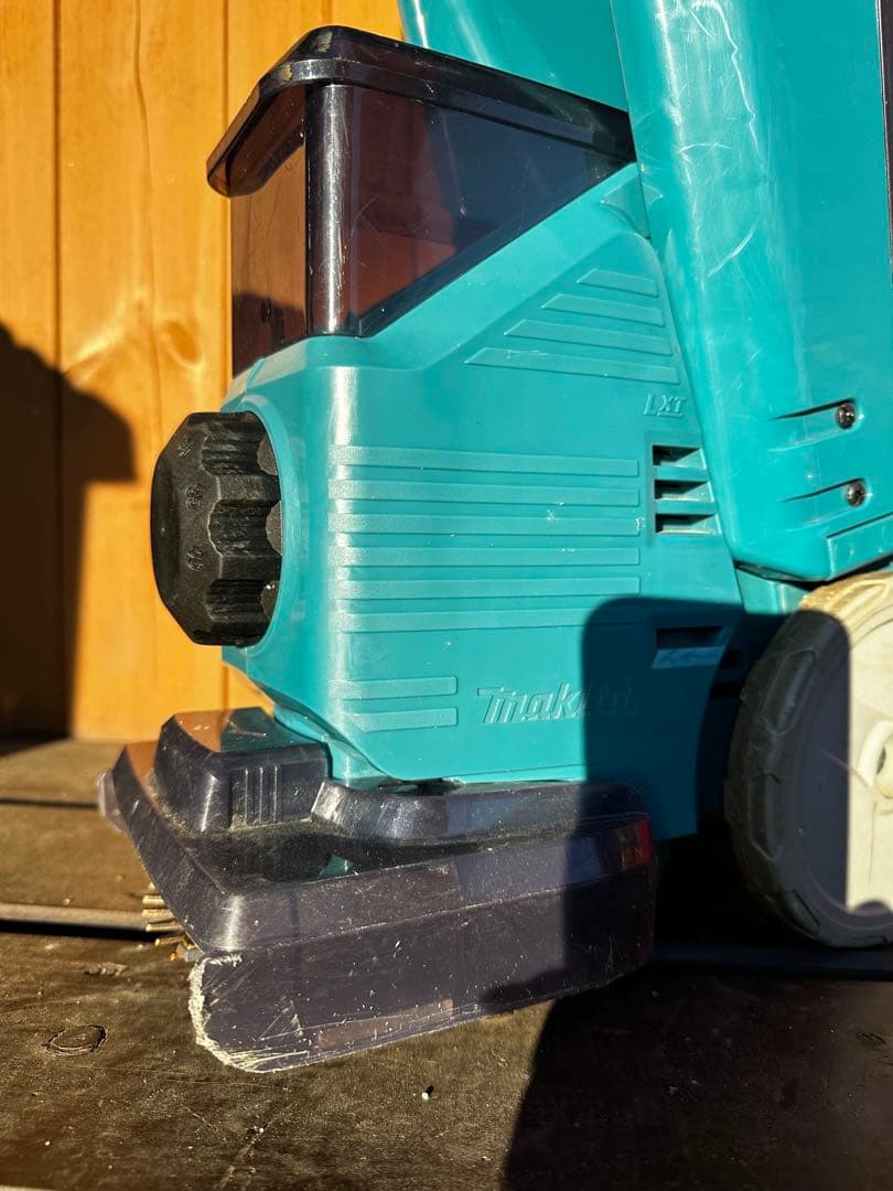 Makita 18V 芝刈り機 コンパクト