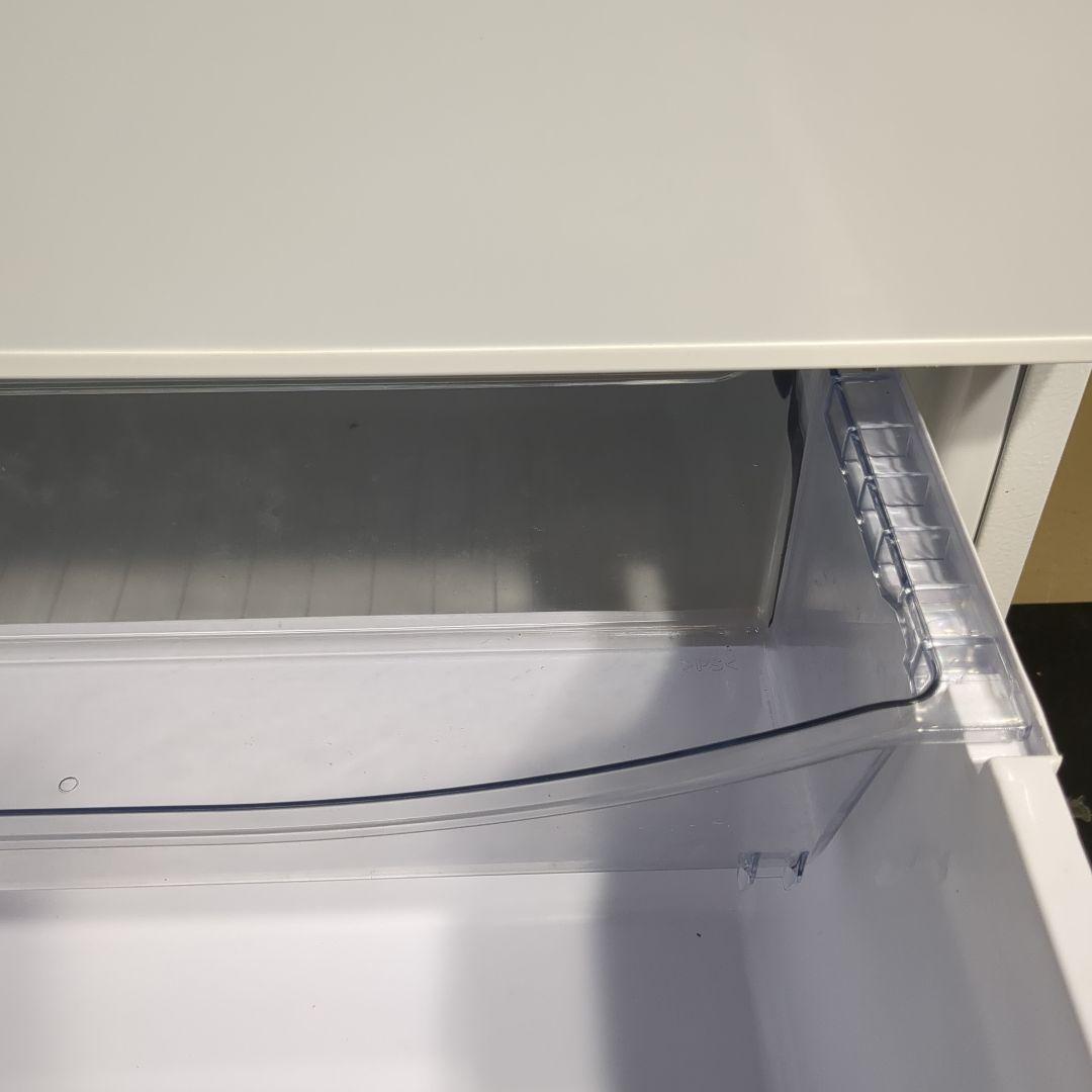 (s) AQUA ノンフロン冷蔵庫 AQR-27H(W) 272L 2019年製