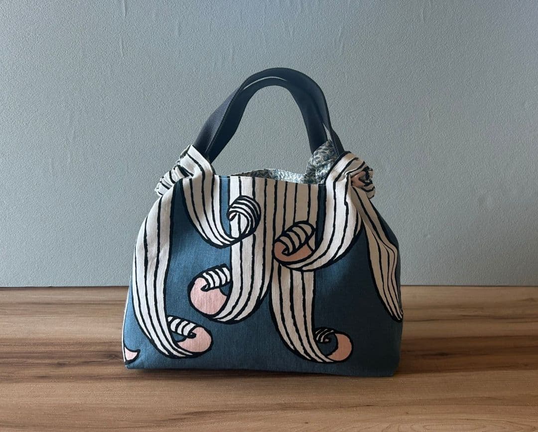 【ボッチャン様オーダー】ミナペルホネンハンドメイドシャーリングバッグ