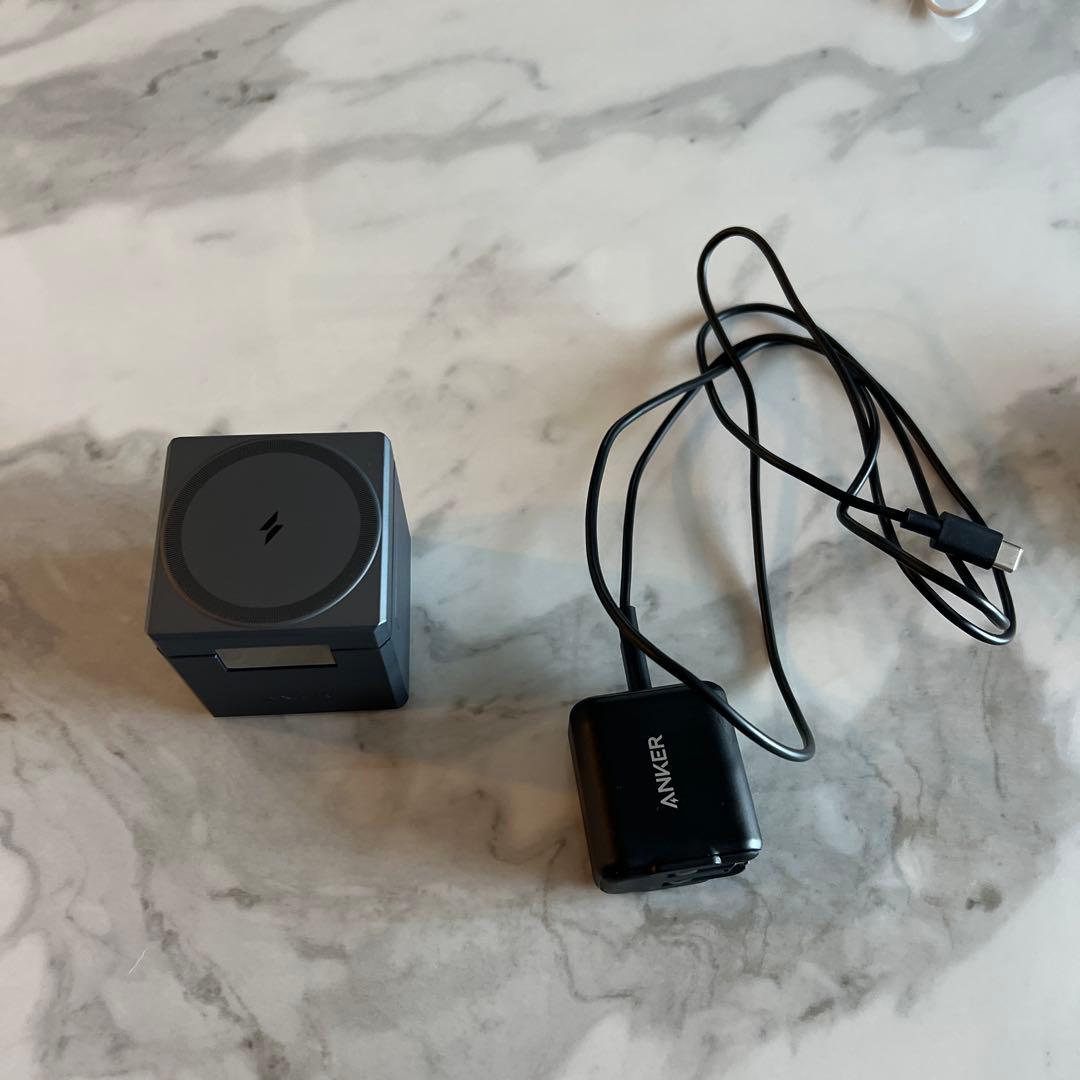 スマホアクセサリー Anker 3-in-1 Cube with MagSafe