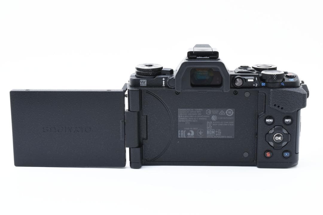 OLYMPUS OM-D E-M5 Mark II ミラーレスカメラ
