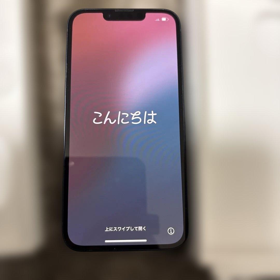 iPhone14 本体　カラー、ミッドナイト、ケースとミッキー携帯ケース付き