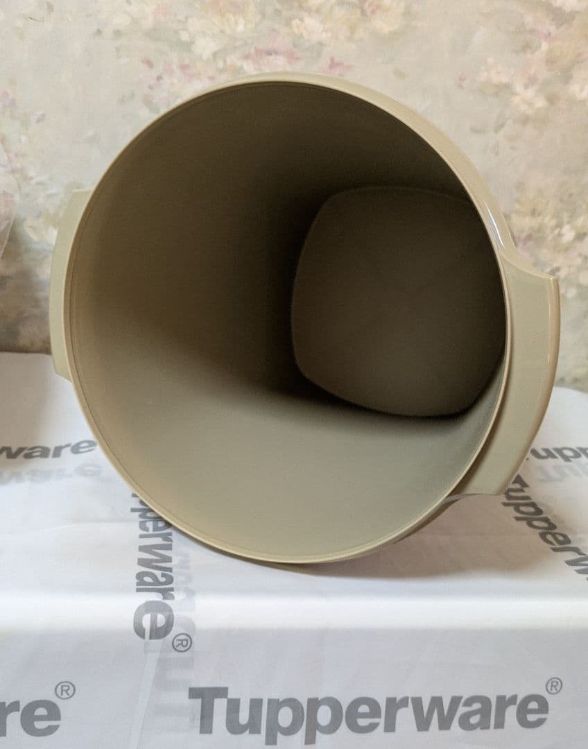 未使用★タッパーウェア★マキシクィーンデコレーター