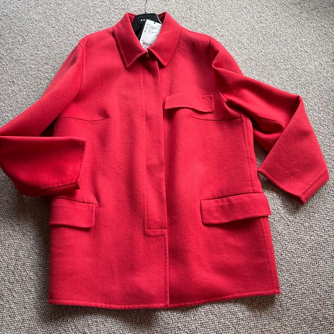 AKRIS新品タグ付き　ハーフコート