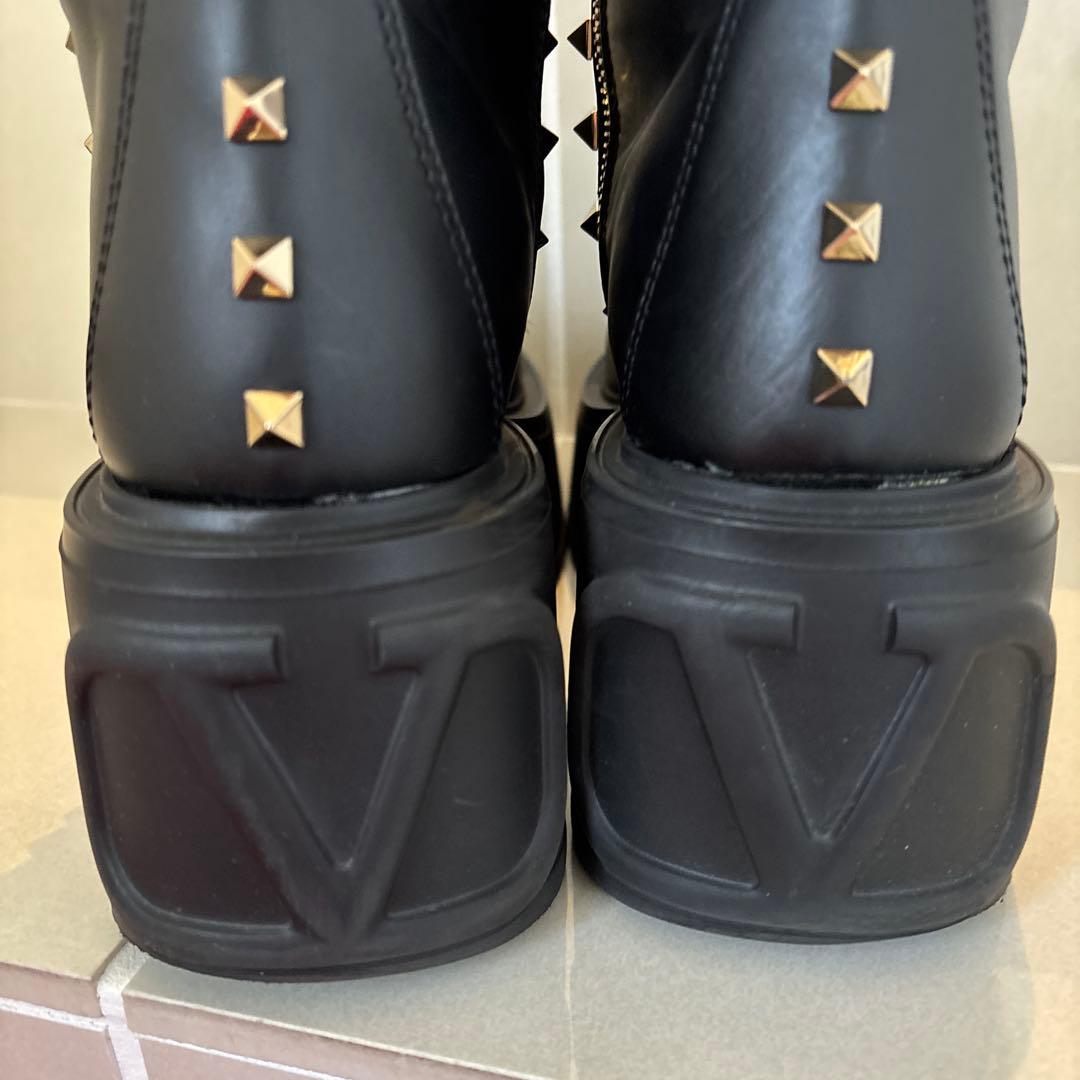 Valentino ユニークフォーム カーフスキンアンクルブーツ スタッズ37