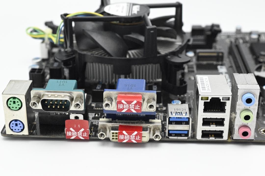 Intel Core i7-8700 3.2GHz CPU 動作確認済み