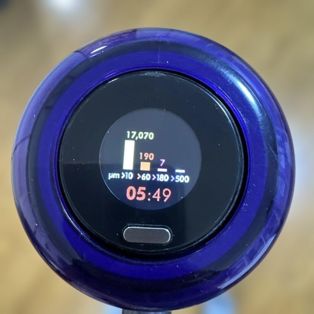 Dyson V12 Detect Slim　掃除機スタンド付　SV20