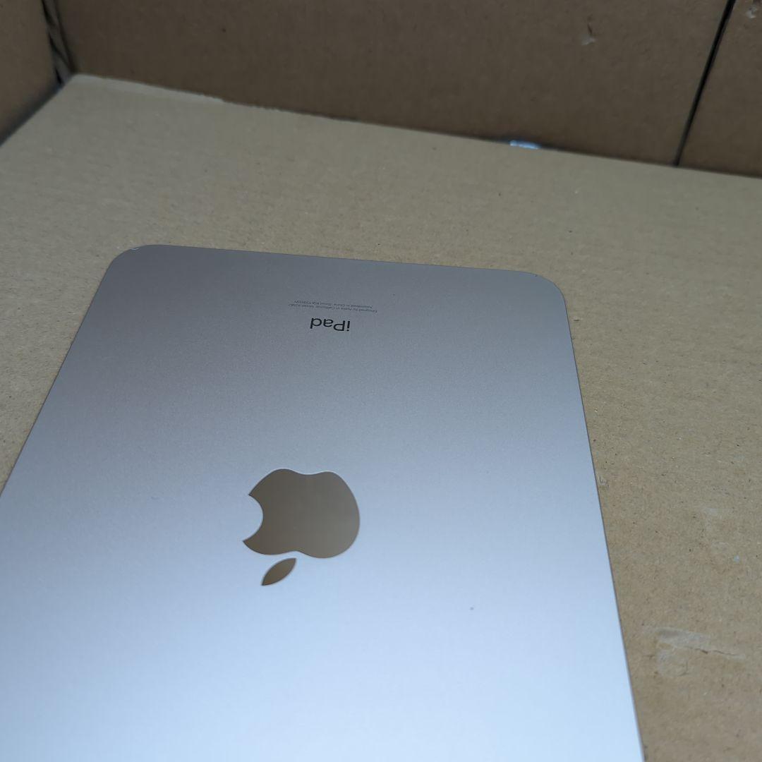 Apple iPad mini (第６世代) Wi-Fi 64GB　スターライト