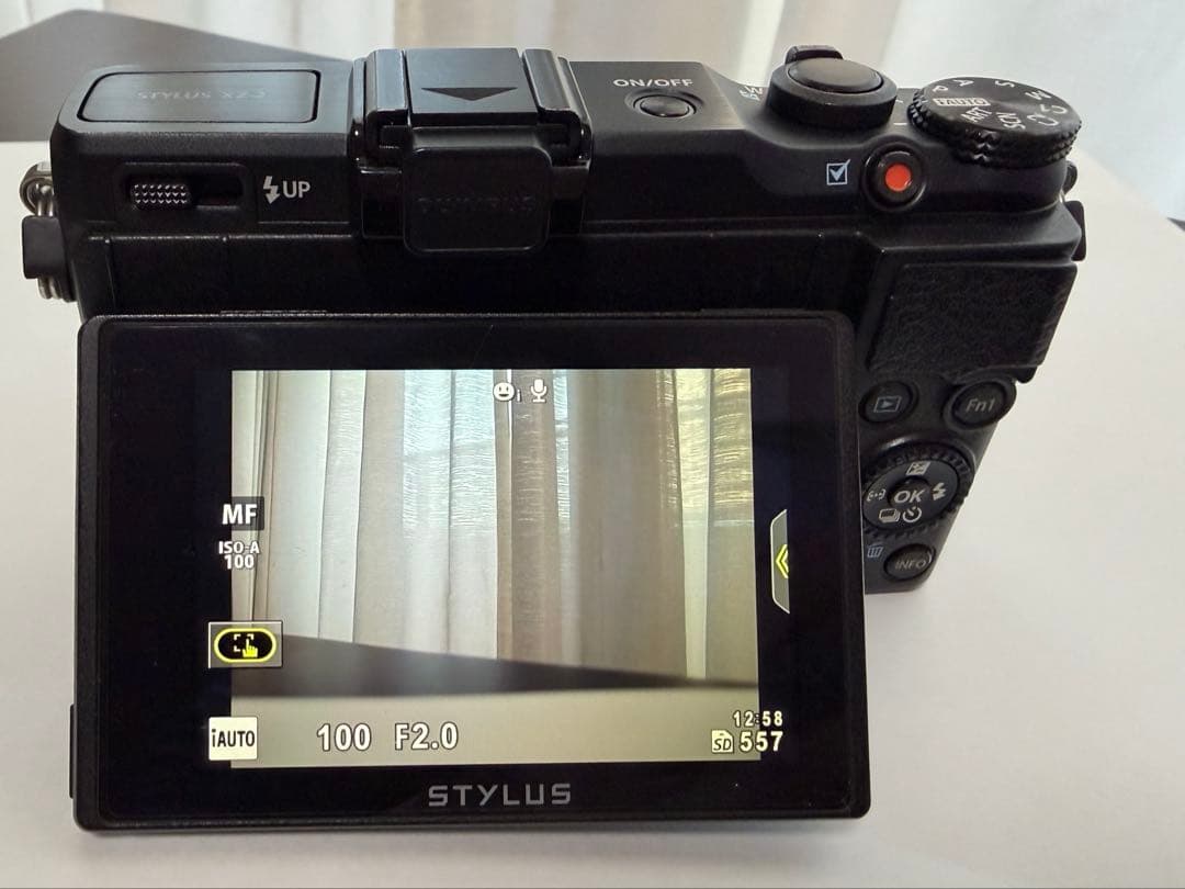 OLYMPUS STYLUS XZ-2 ブラック