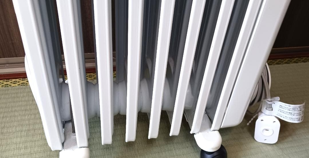 【動作確認済】 DeLonghi デロンギ オイル ヒーター JRE0812