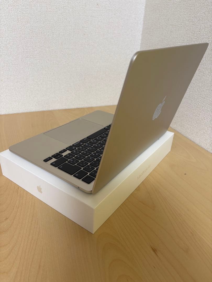 MacBook本体 MacBookAir M2 2022