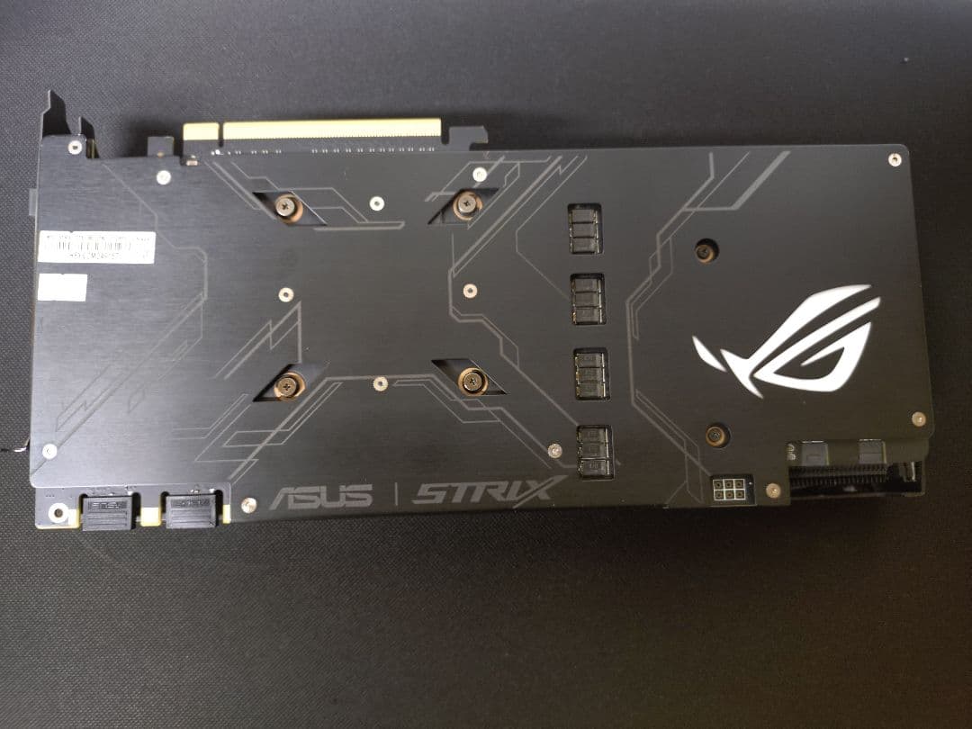 ASUS STRIX グラフィックボード