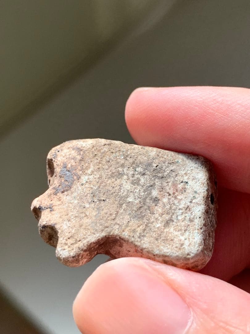 古代エジプト　副葬品　ホルスの目　ガンダーラ　スカラベ　ウシャブティ　出土　根付