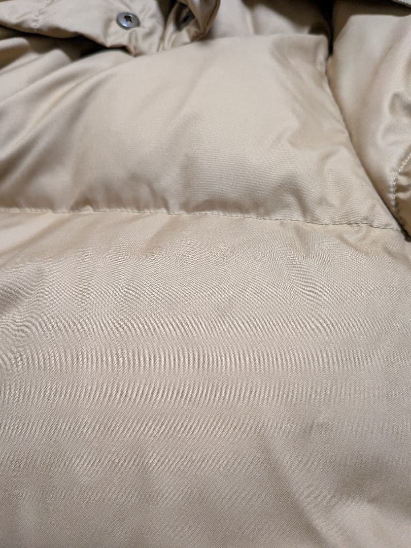 MONCLERモンクレールPARISパリス 青タグ