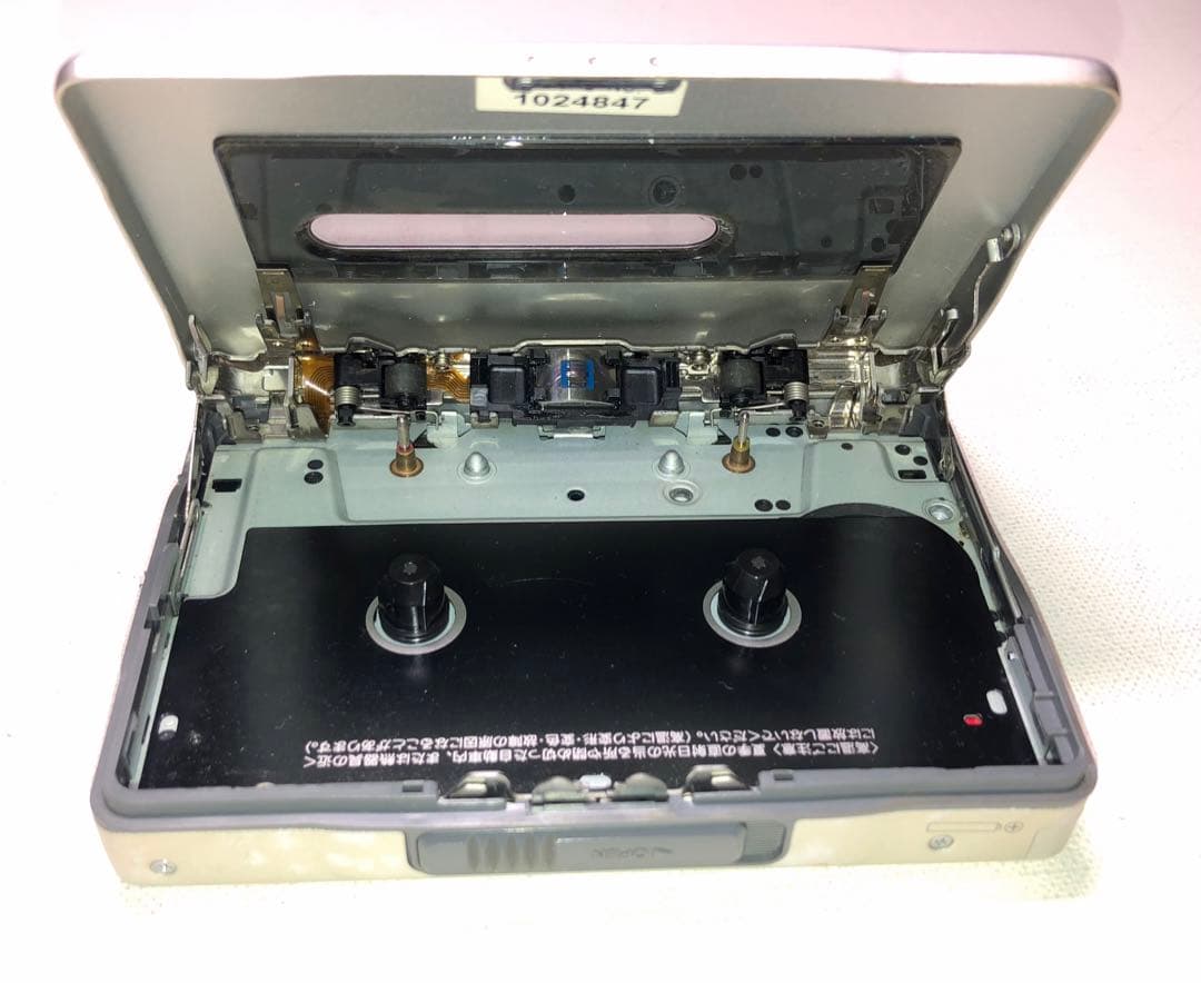 語学学習に最適！WM-EX651 SONYカセットウォークマン中古可動品L